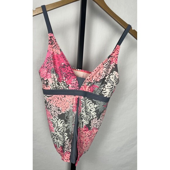 Tankini Top Swimwear Babydoll Layer Pink Gray White Adjustable Size Medium Vacay - Picture 3 of 6